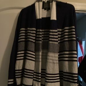 Gate black/gray/cream stripe cardigan size large